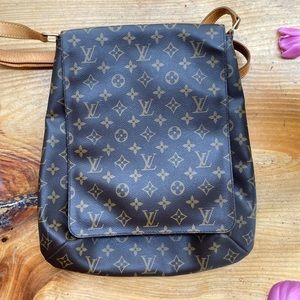 Louis Vuitton Musette Salsa shoulder bag